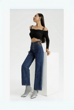 Load image into Gallery viewer, Mariposa High Waist Butterfly Embroidered Wide-Leg Jeans